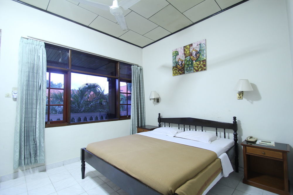 Simpang Inn Hotel Legian Zewnętrze zdjęcie
