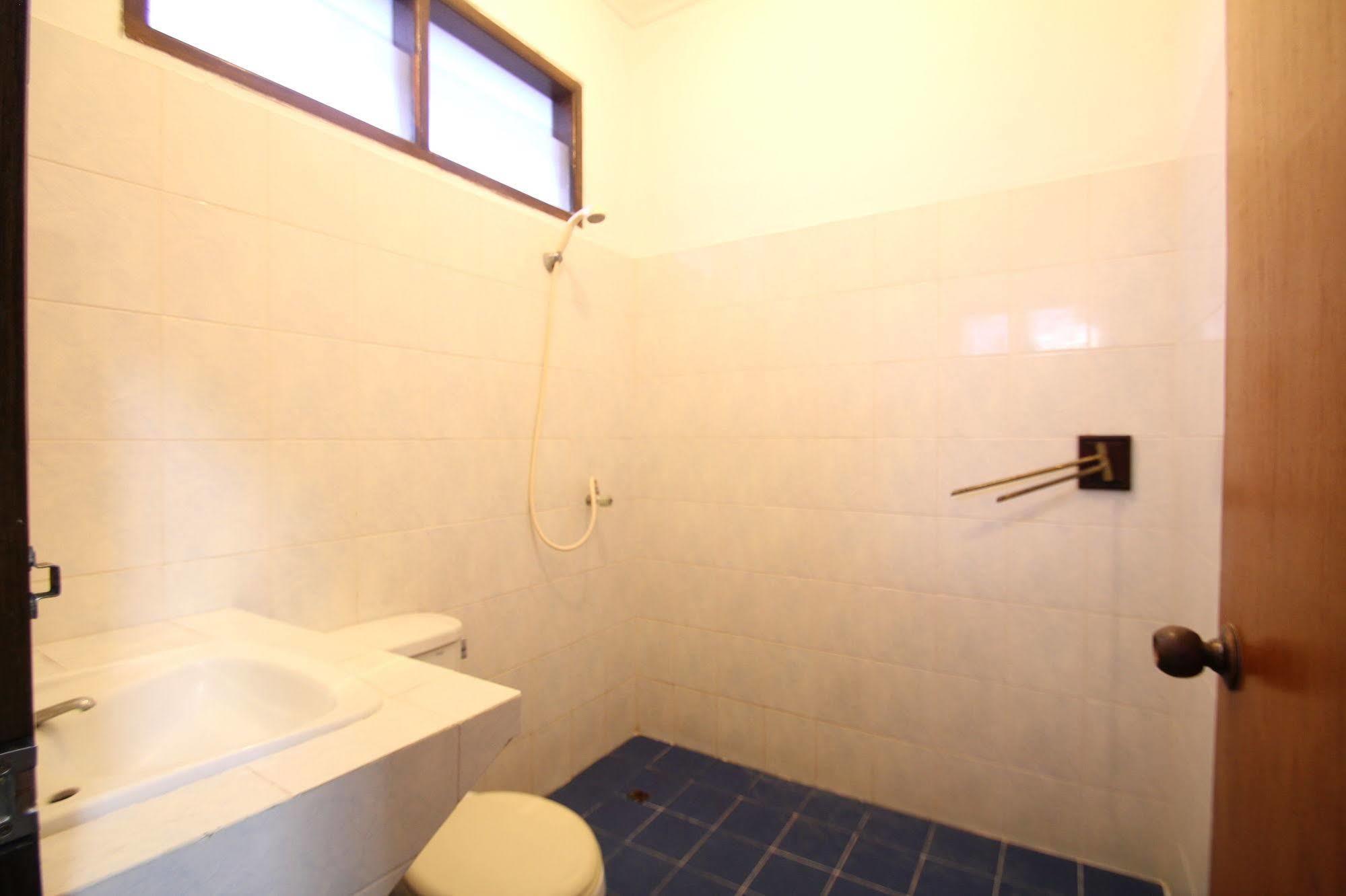 Simpang Inn Hotel Legian Zewnętrze zdjęcie