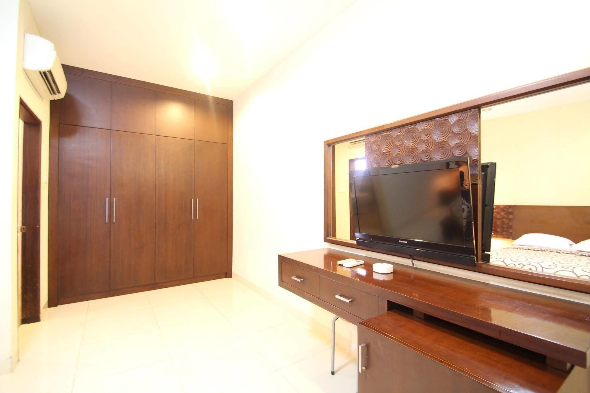 Simpang Inn Hotel Legian Zewnętrze zdjęcie