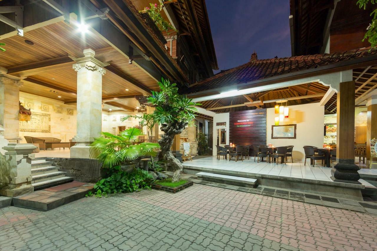Simpang Inn Hotel Legian Zewnętrze zdjęcie