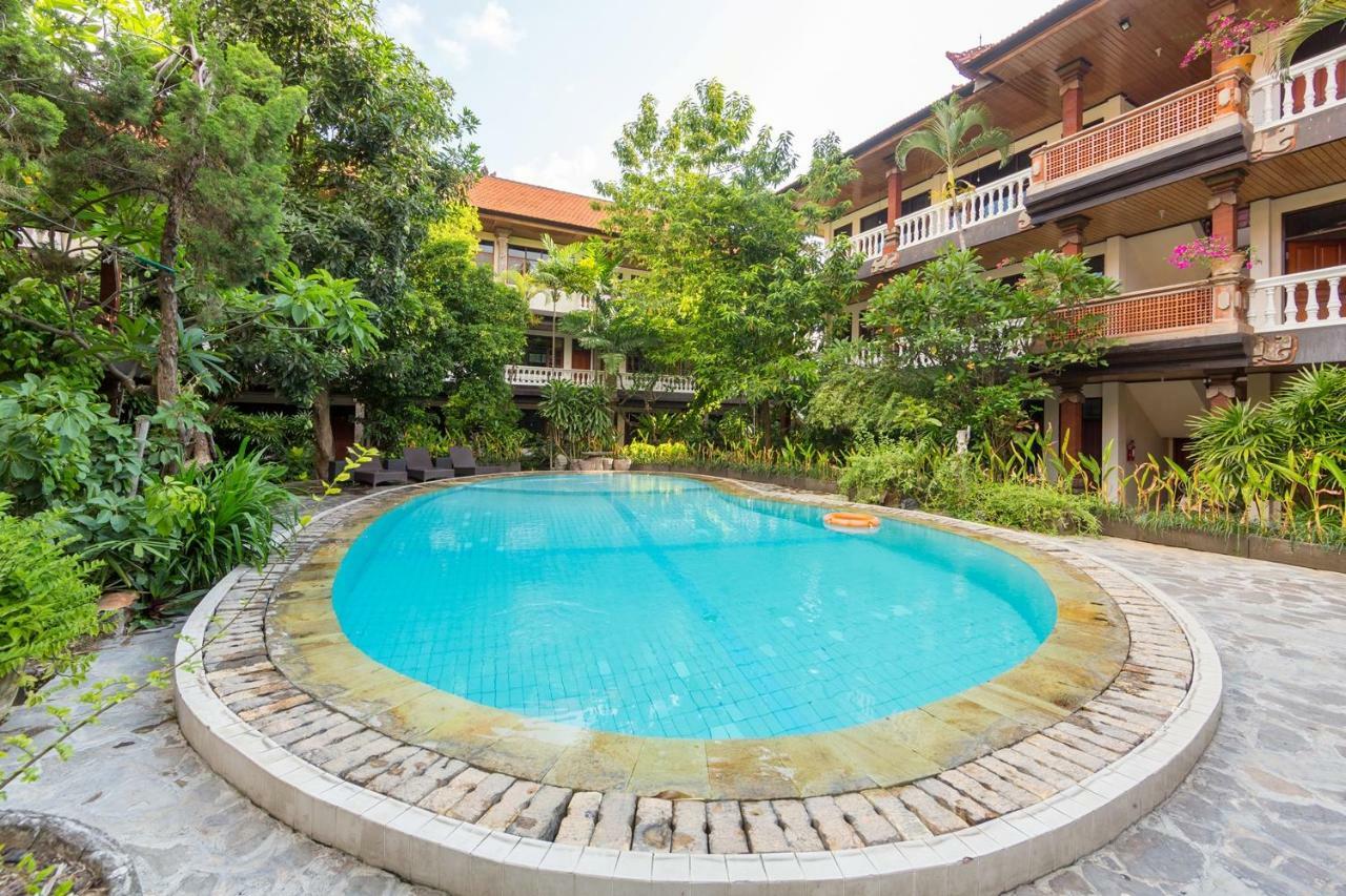 Simpang Inn Hotel Legian Zewnętrze zdjęcie